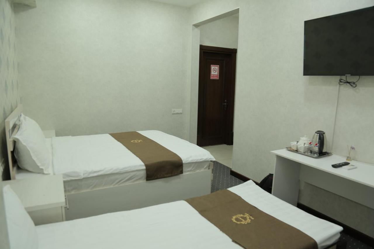 Premium Hotel 777 Tasjkent Exteriör bild